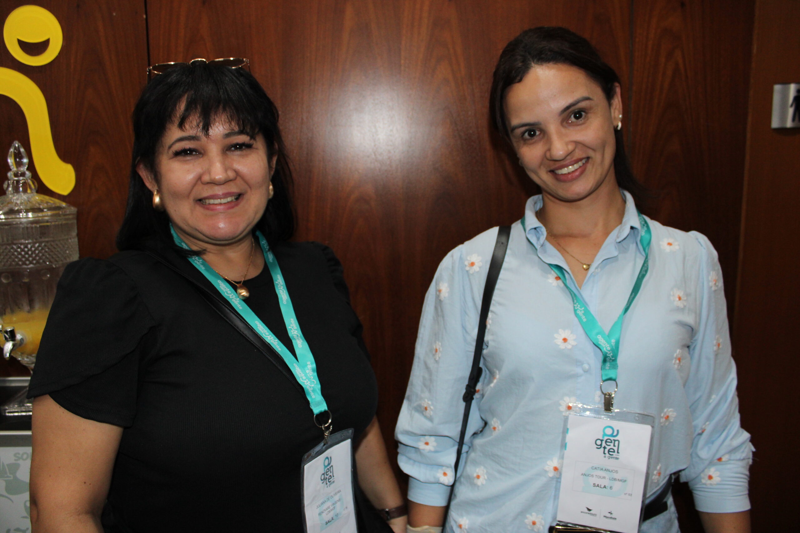 Juliana de Oliveira, da Renovare Viagens, e Catia Anjos, da Anjos Tur Juliana de Oliveira, da Renovare Viagens, e Catia Anjos, da Anjos Tur