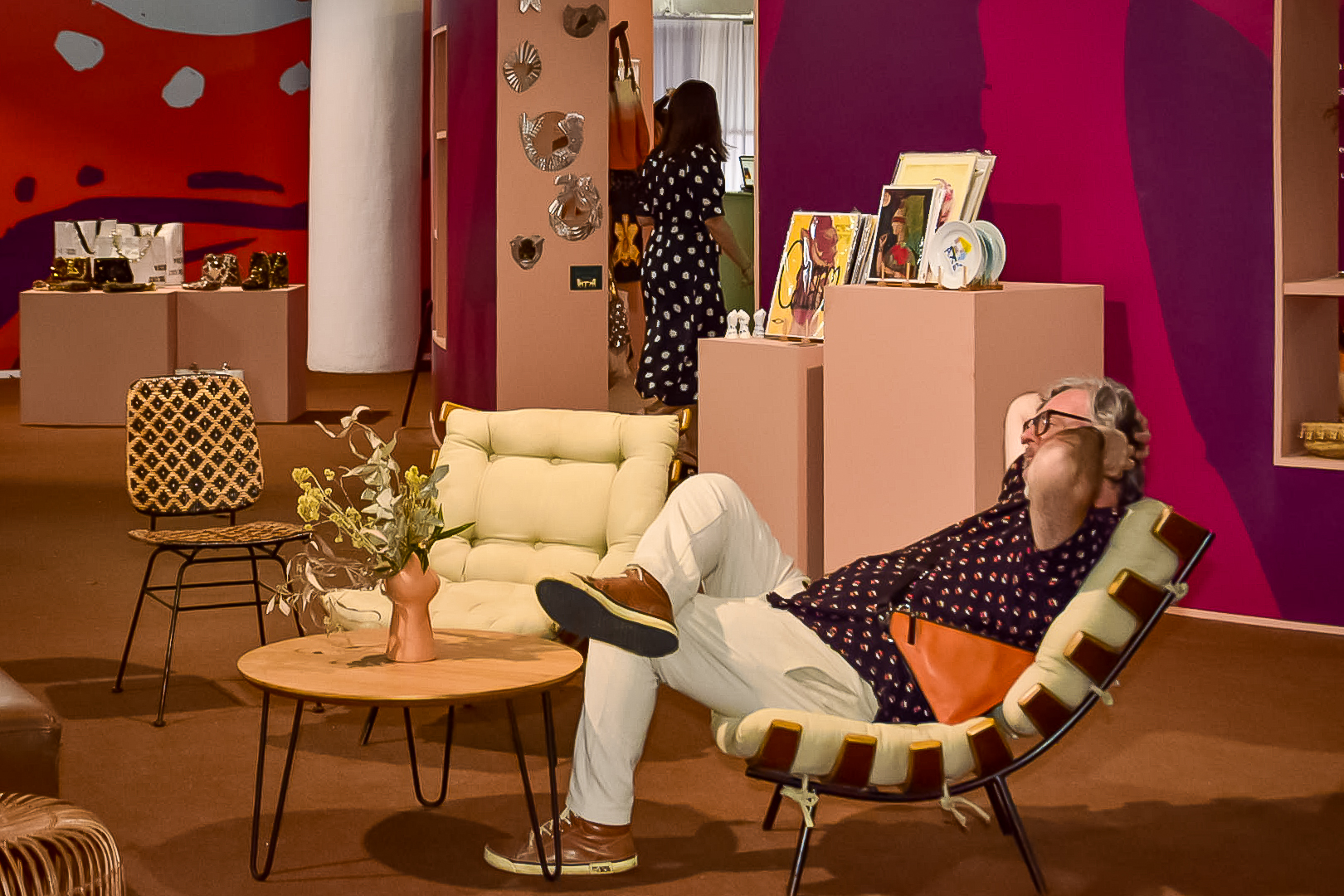 Lounges foram criados na Fundação Bienal para garantir o descanso dos visitantes