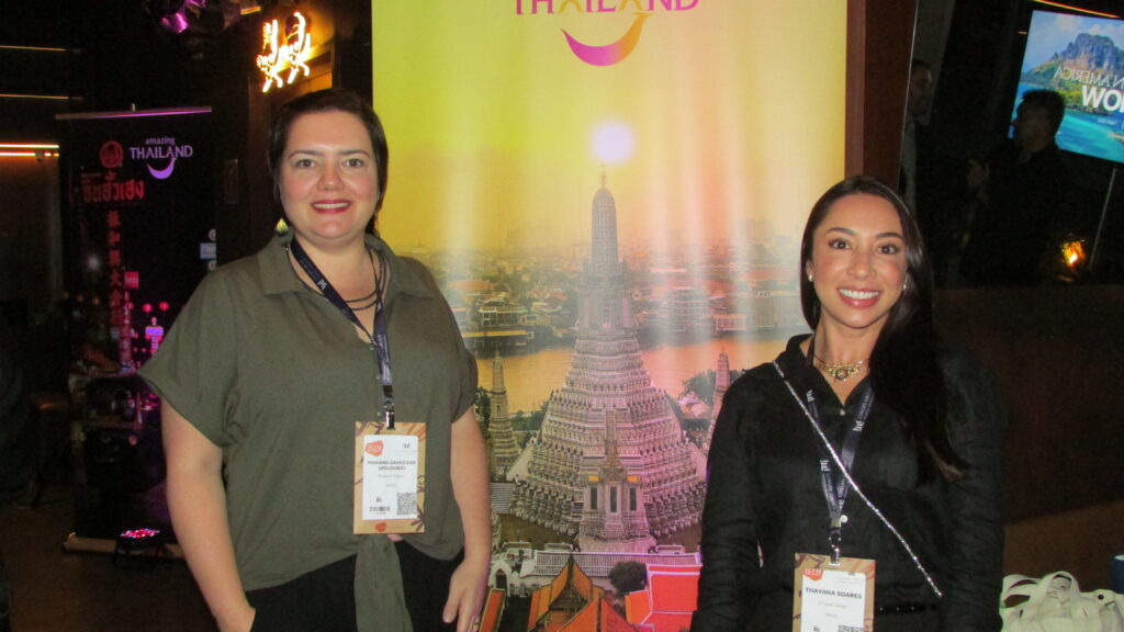 Mariana Spolidorio, da Newland Viagens; e Thayana Almeida, da Travel Design
