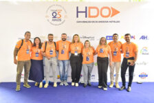 Participantes da convenção HotelDO