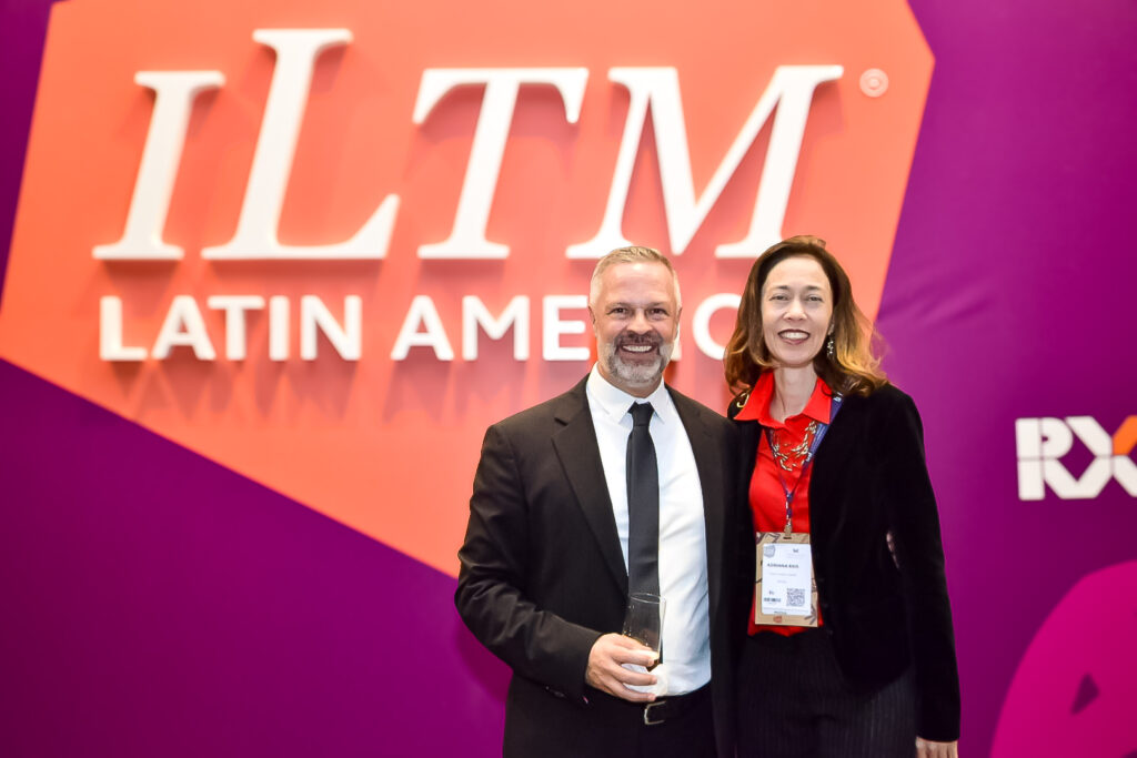Simon Mayle, da ILTM com Adriana Reis, da O que vi pelo mundo