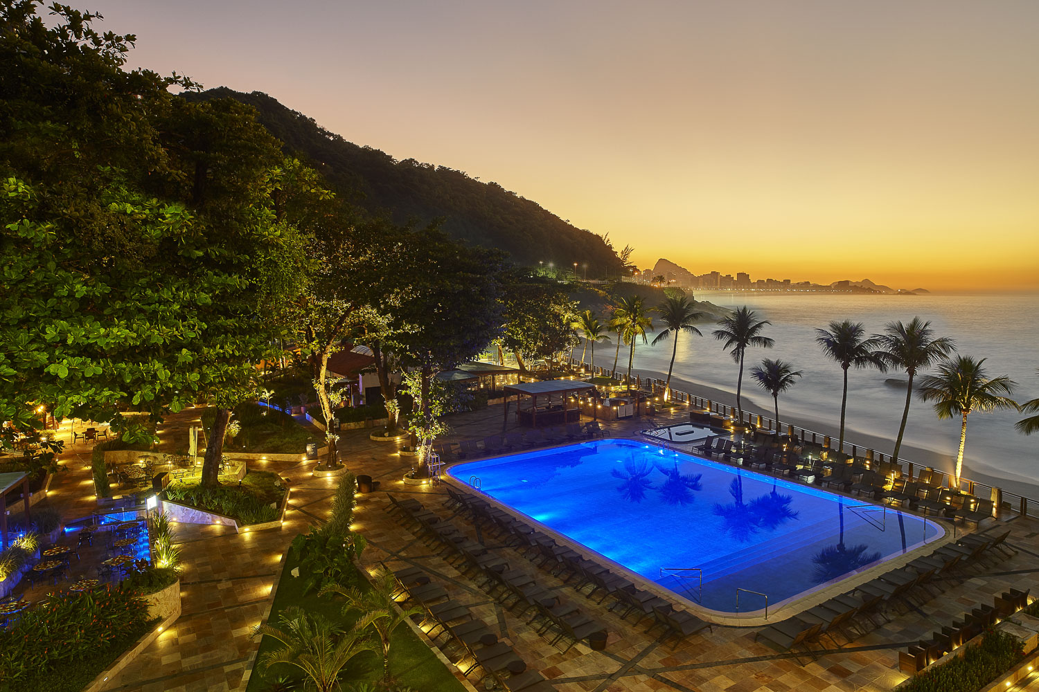 Valores a partir de R30000 estarao disponiiveis para venda de 15 a 17 de maio Divulgacao Marriott celebra 98 anos com tarifas promocionais a partir de R$300 no Brasil