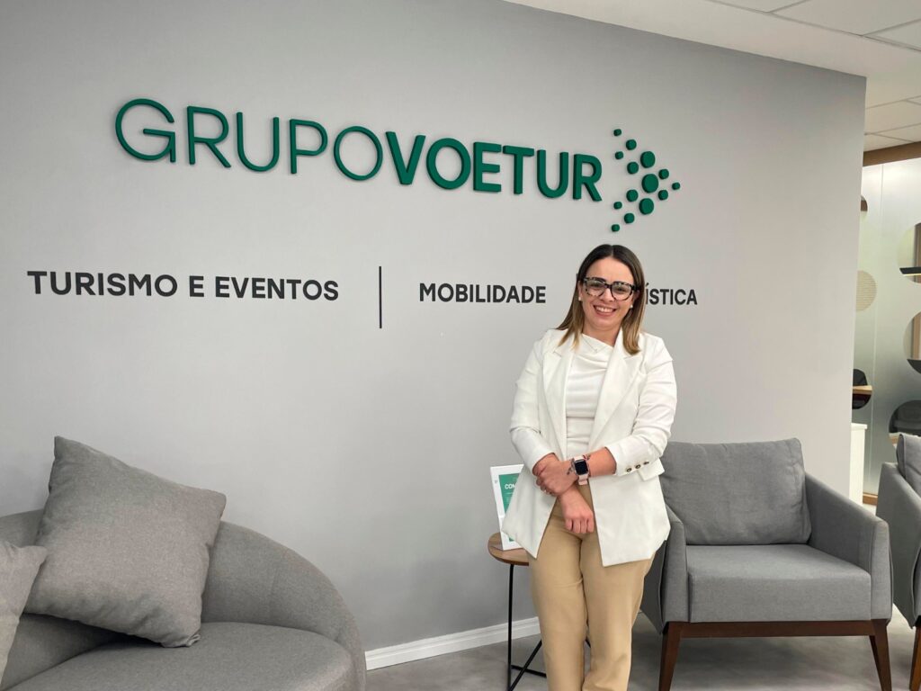 WhatsApp Image 2025 05 19 at 17.14.48 Amanda Bigi é a nova diretora de produtos aéreos da Voetur Turismo anuncia Amanda Bigi
