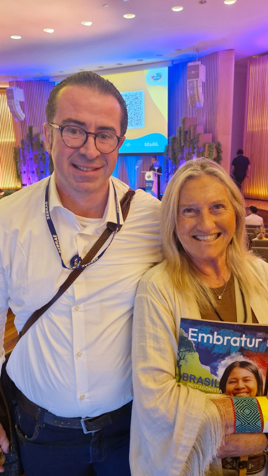 Bernardo Ignarra, do Sebrae, com Rosa Masgrau, do M&E