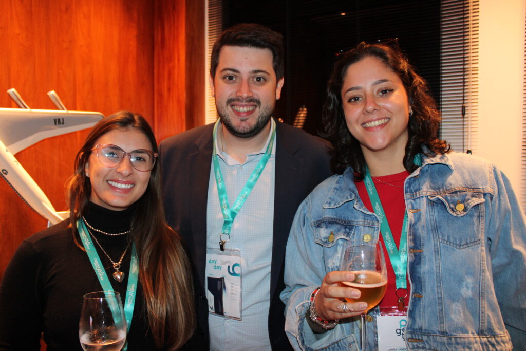 Yasmini Caroline, da Sou Viagens, Guilherme Pereira, da GAP Travel e Laura Andorin, da Andorin Travel