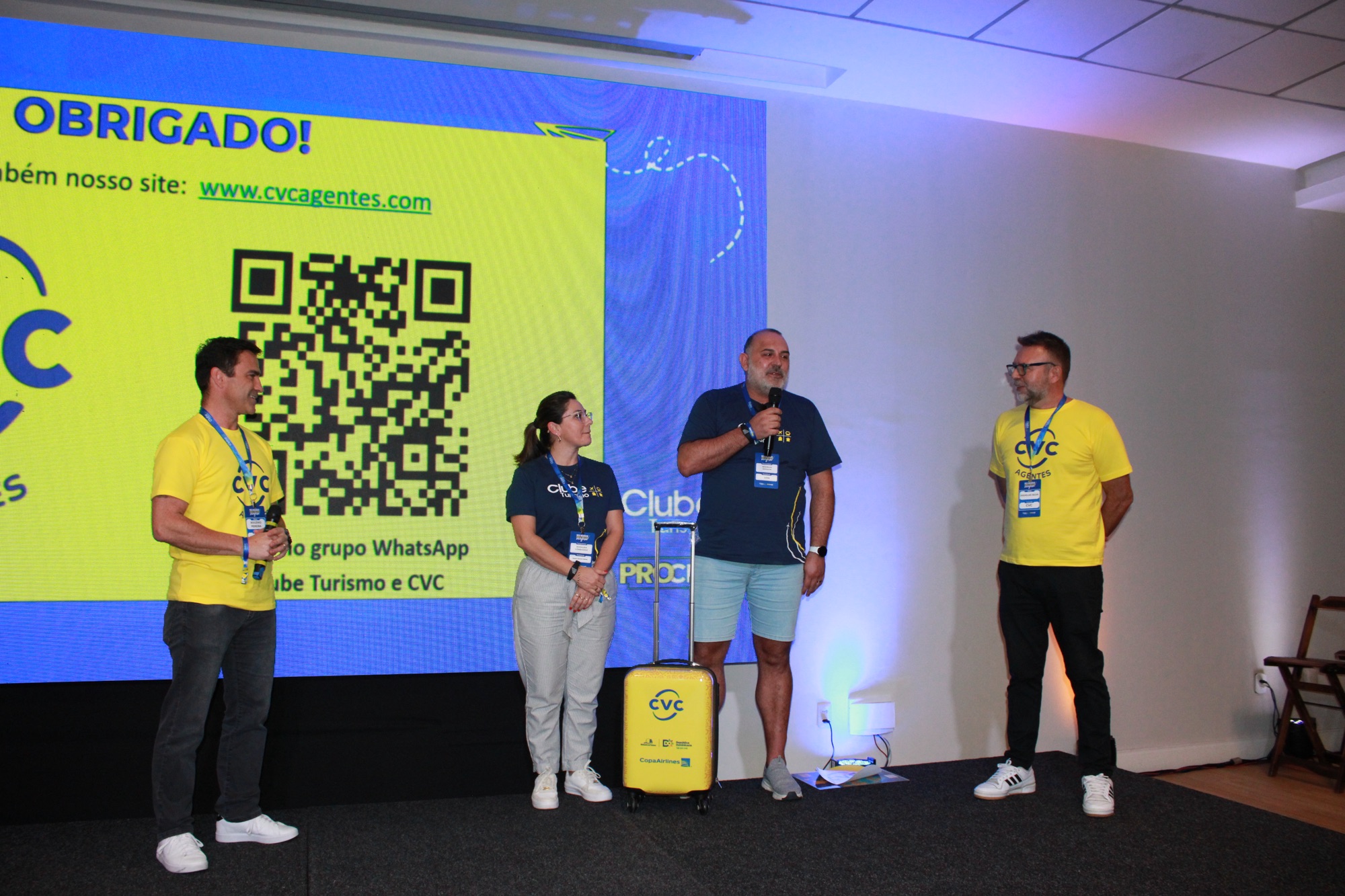 Agentes da Clube Turismo foram premiados por meta de vendas da CVC (Giulia Jardim/M&E)