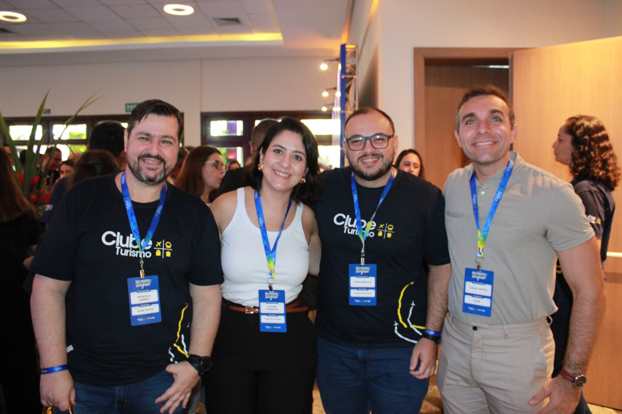 Marcelo Gandia, Viviane Camargo, Fernando Jr. e Thiago Costa, da Clube Turismo (Giulia Jardim/M&E)