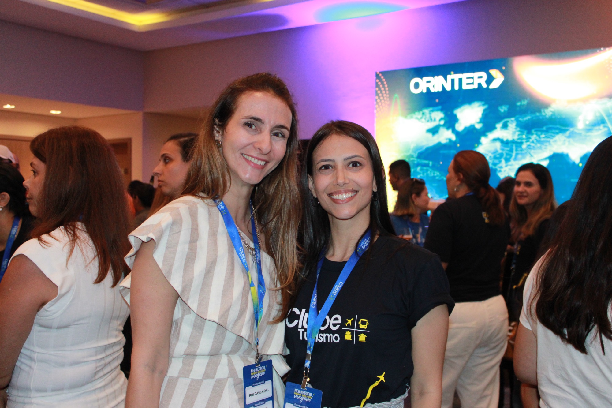 Pri Paschoal e Roberta Holanda, da Clube Turismo (Giulia Jardim/M&E)