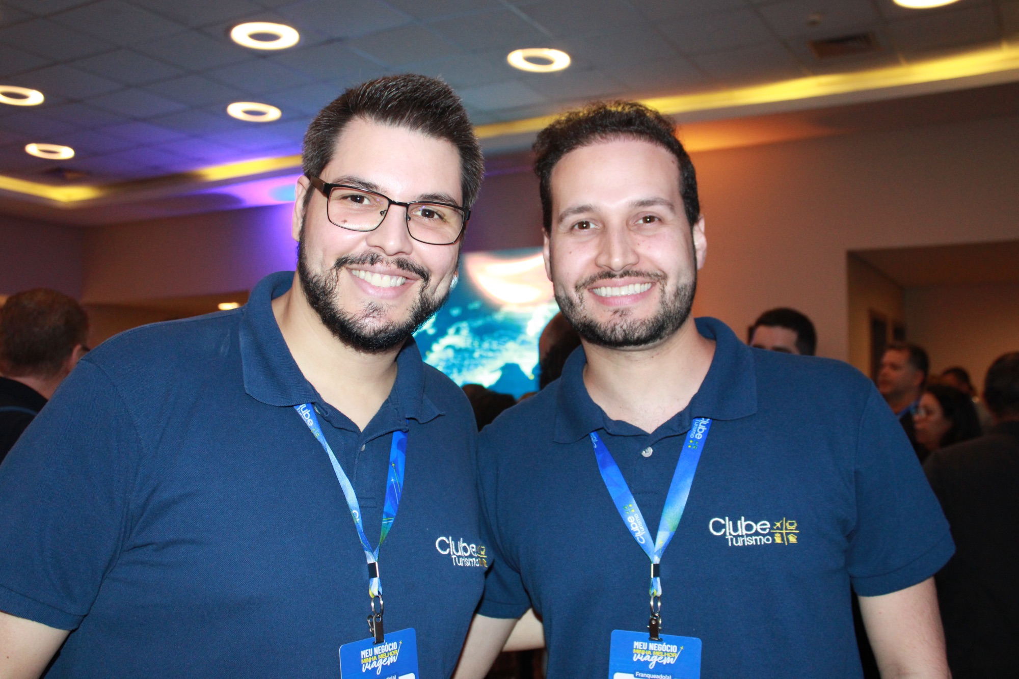 Lucas Nascimento e Victor Medeiros, da Clube Turismo (Giulia Jardim/M&E)