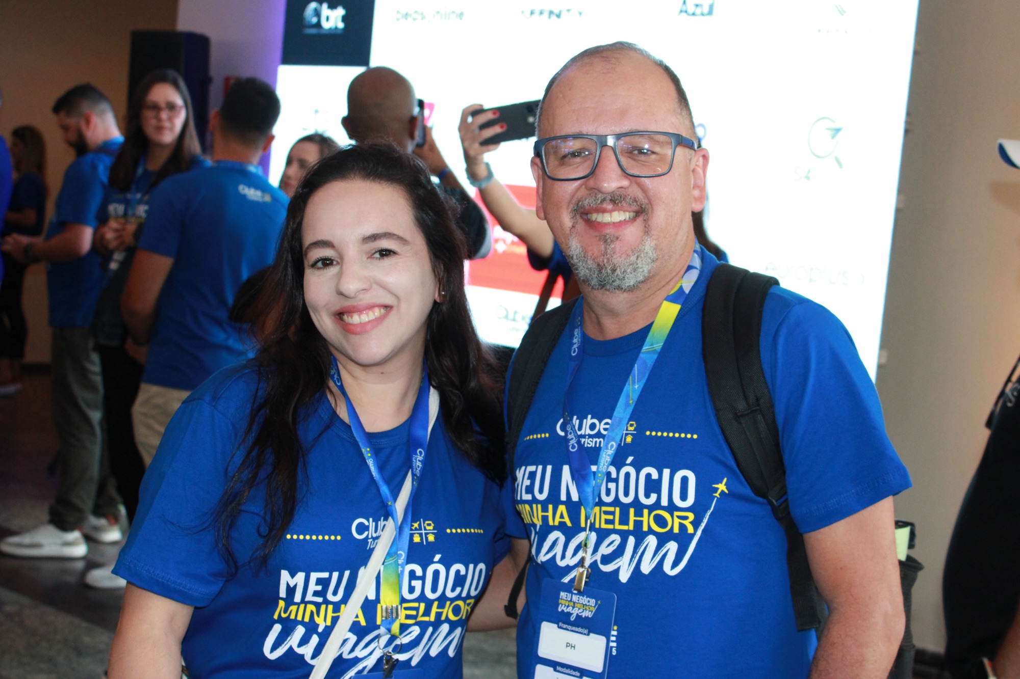 Caroline Barreto e PH, da Clube Turismo (Giulia Jardim/M&E)