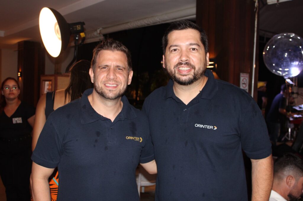 Eduardo Vanssan e Vinicius Chagas, da Orinter (Giulia Jardim/M&E)
