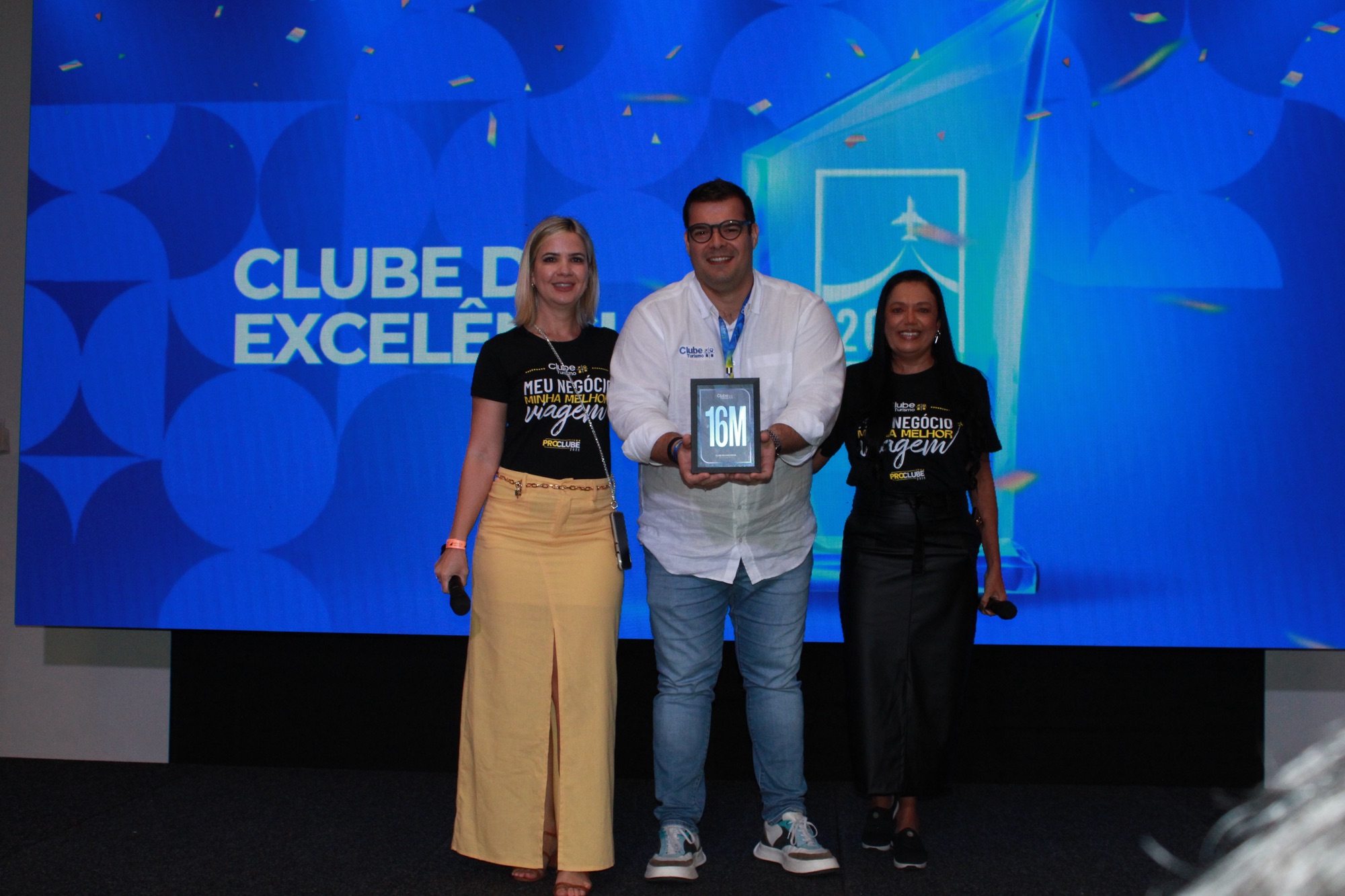 Destaques em vendas 2024 são reconhecidos no encerramento do ProClube 2025 (Giulia Jardim/M&E)