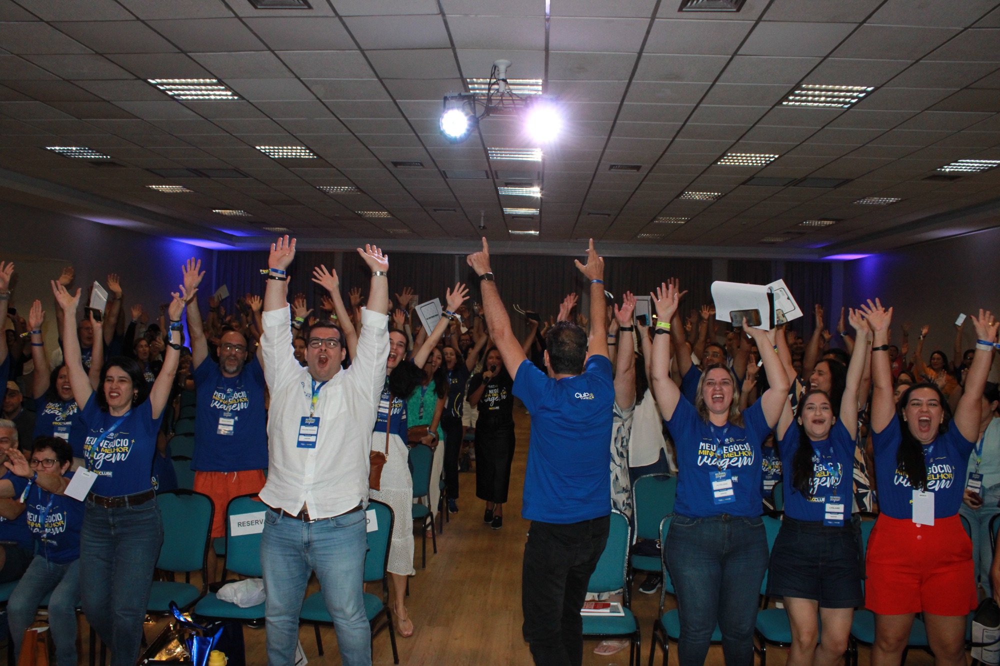 Franqueados celebram anúncio de seminário abordo do MSC Cruzeiros em 2026 (Giulia Jardim/M&E)