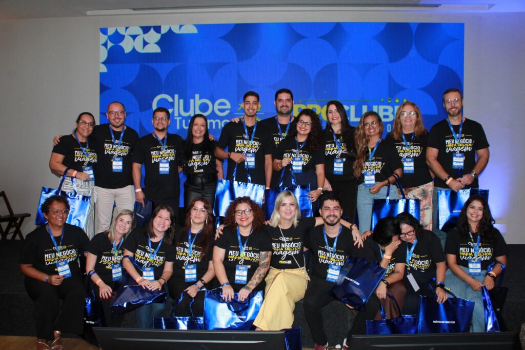Equipe da franqueadora Clube Turismo, responsável pela organização de todo o evento (Giulia Jardim/M&E)
