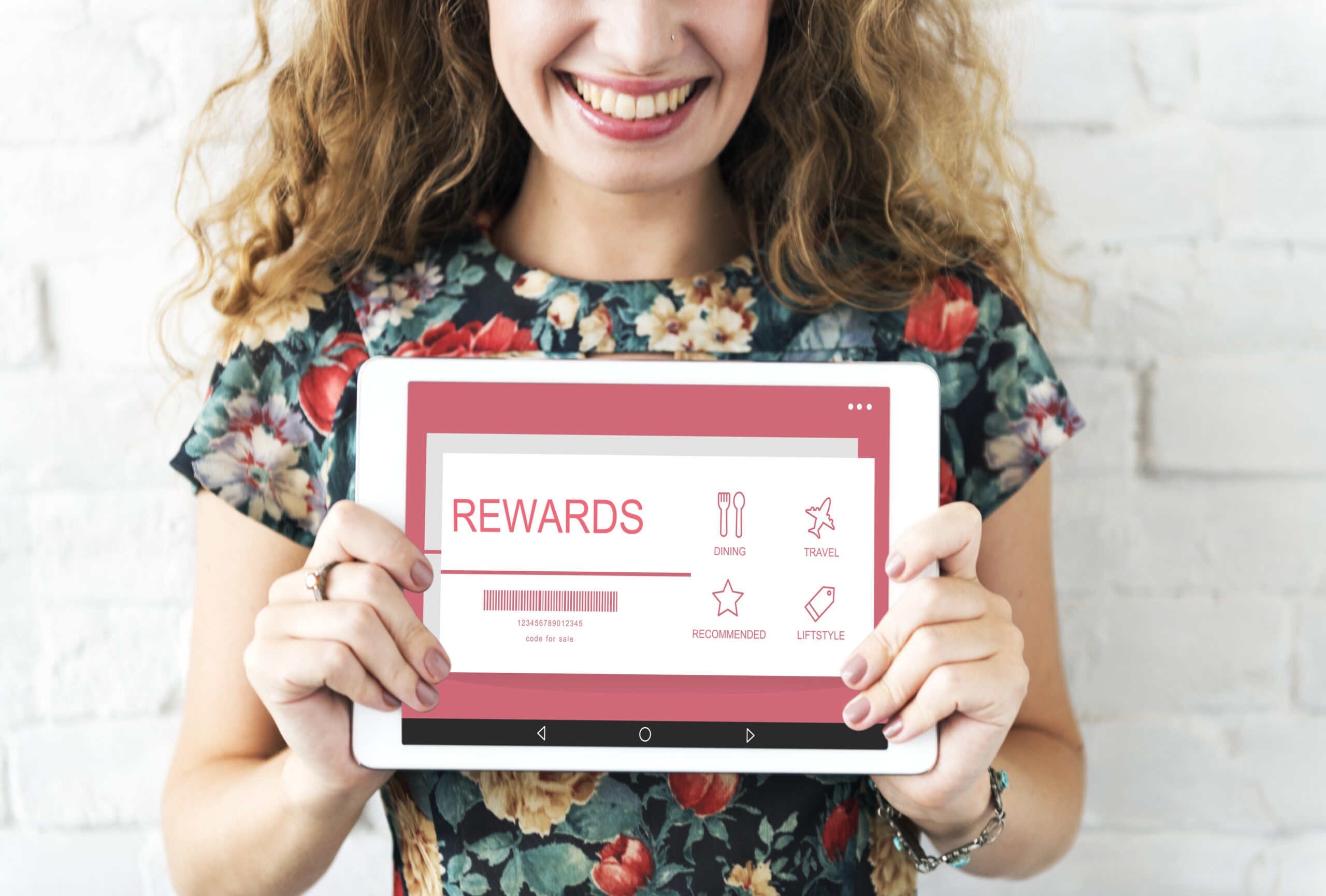 rewards voucher gift certificate discount concept scaled Empresas de fidelização faturam próximo dos R$ 22 bilhões em 2024
