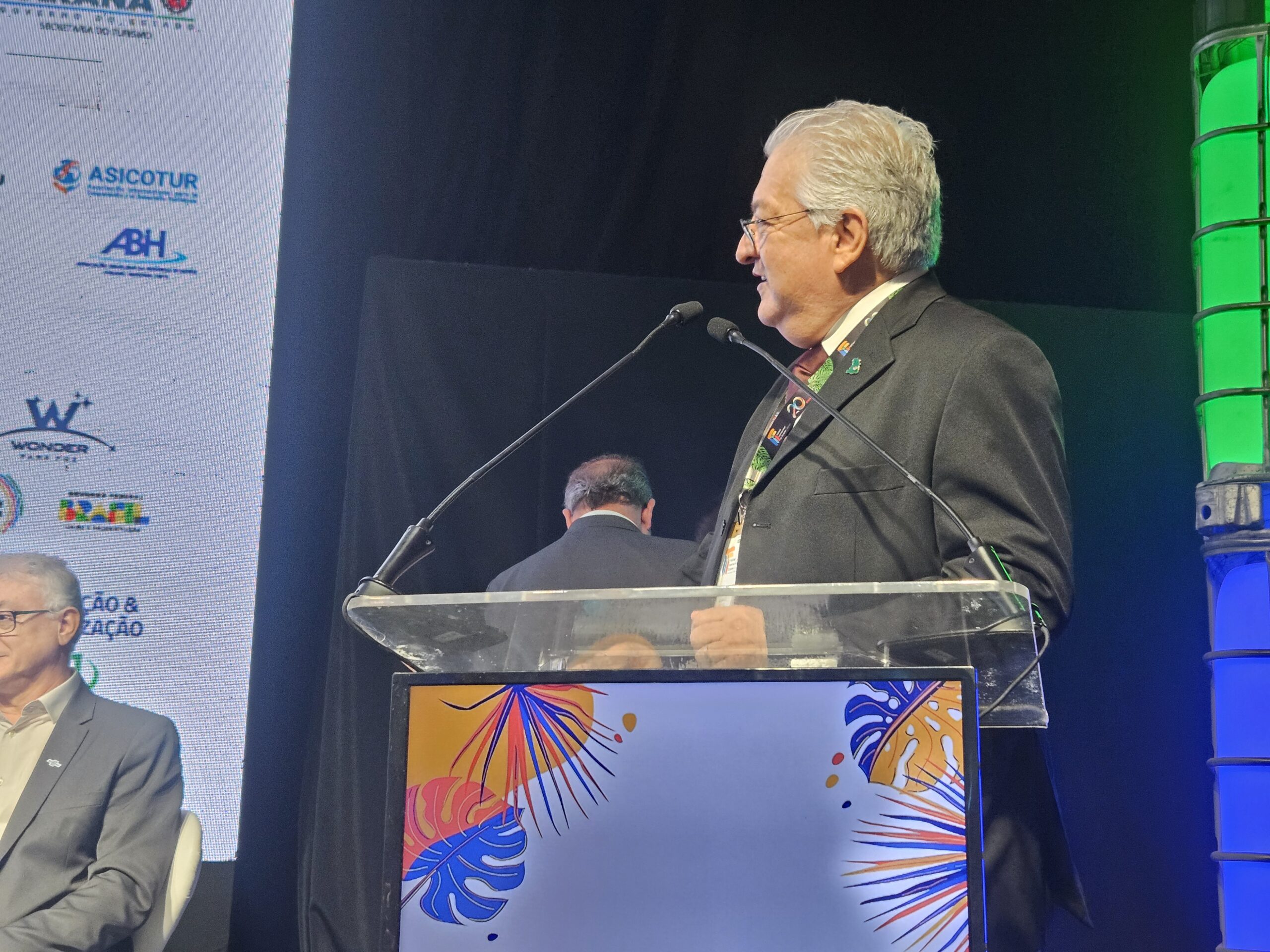 Paulo Angeli, CEO do FIT, discursa na solenidade de abertura