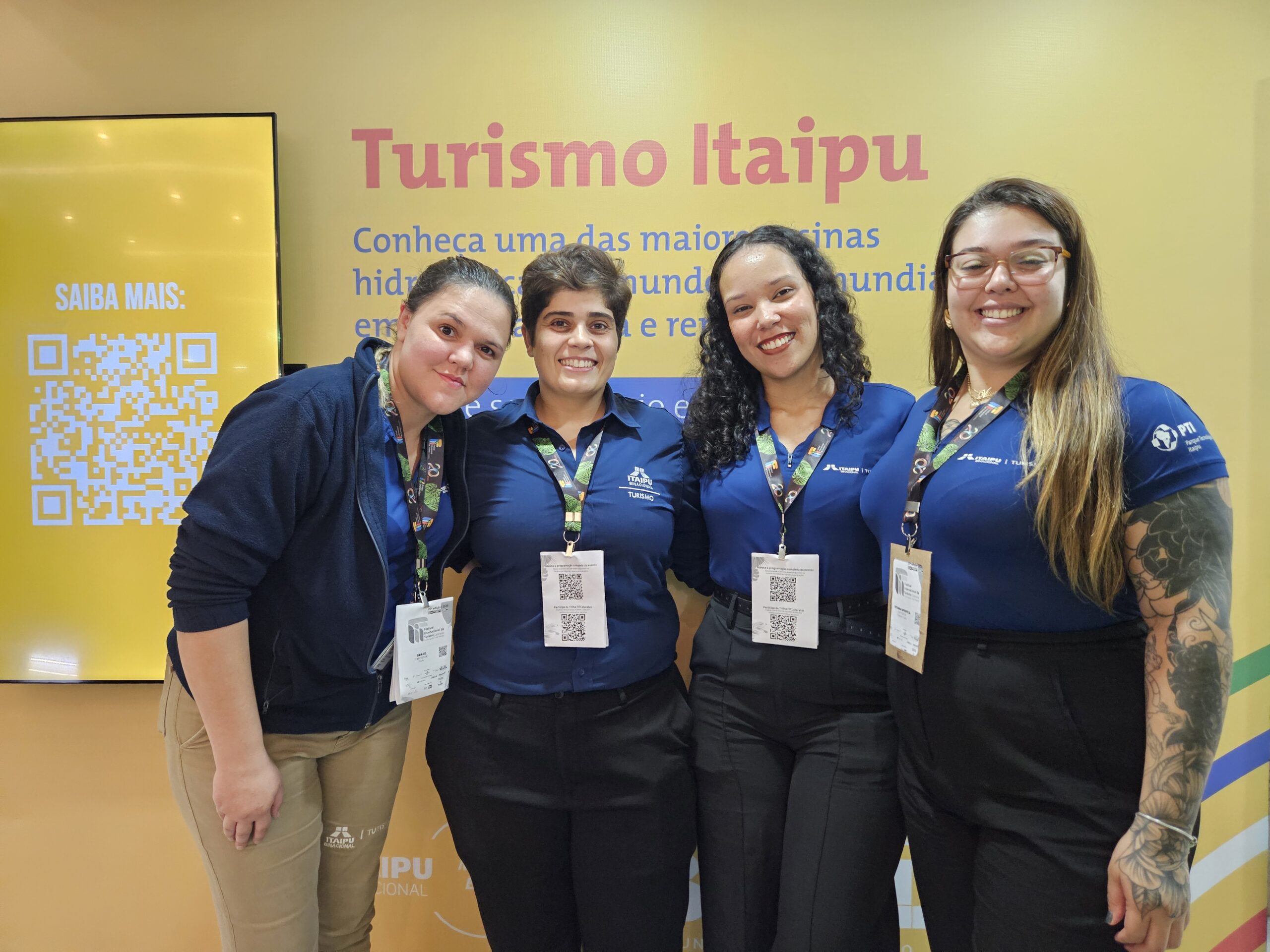 Grace Araújo, Priscila Nascimento, Iasmin Barros e Vitoria Sperfeld, da Itaipu Binacional Grace Araújo, Priscila Nascimento, Iasmin Barros e Vitoria Sperfeld, da Itaipu Binacional