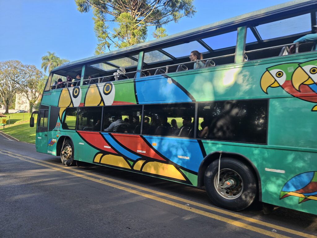 Ônibus de passeio do Parque Nacional