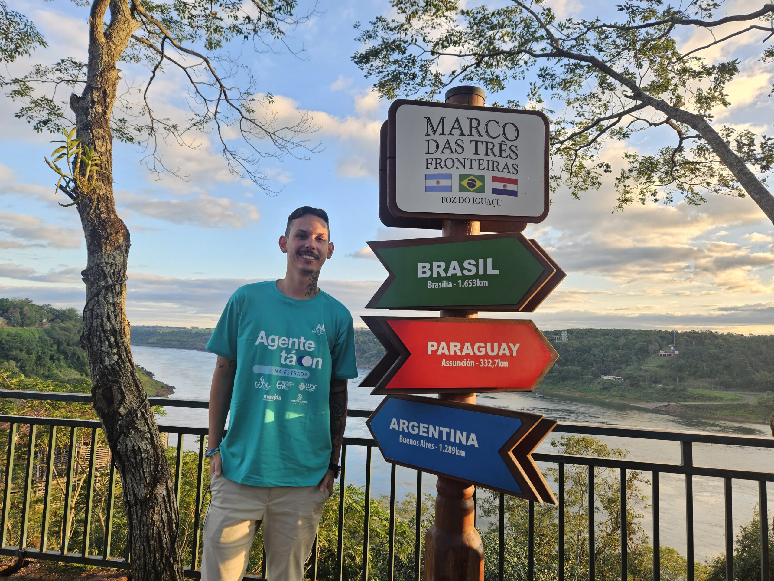Leonan Mendes, de Caldas Novas Goiás Leonan Mendes, de Caldas Novas Goiás