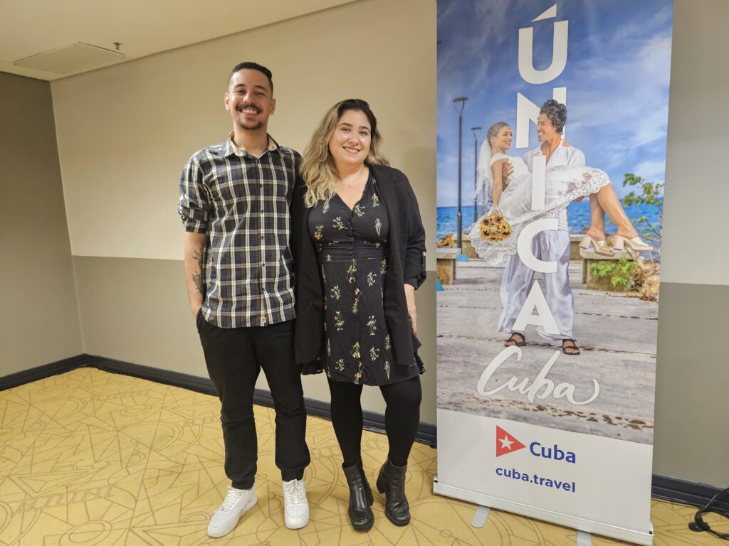 Danilo Moura Santos e Mariana Sylos, da Diversa