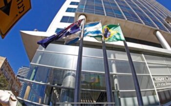 Embaixada em Tel Aviv começa a identificar brasileiros que querem deixar Israel