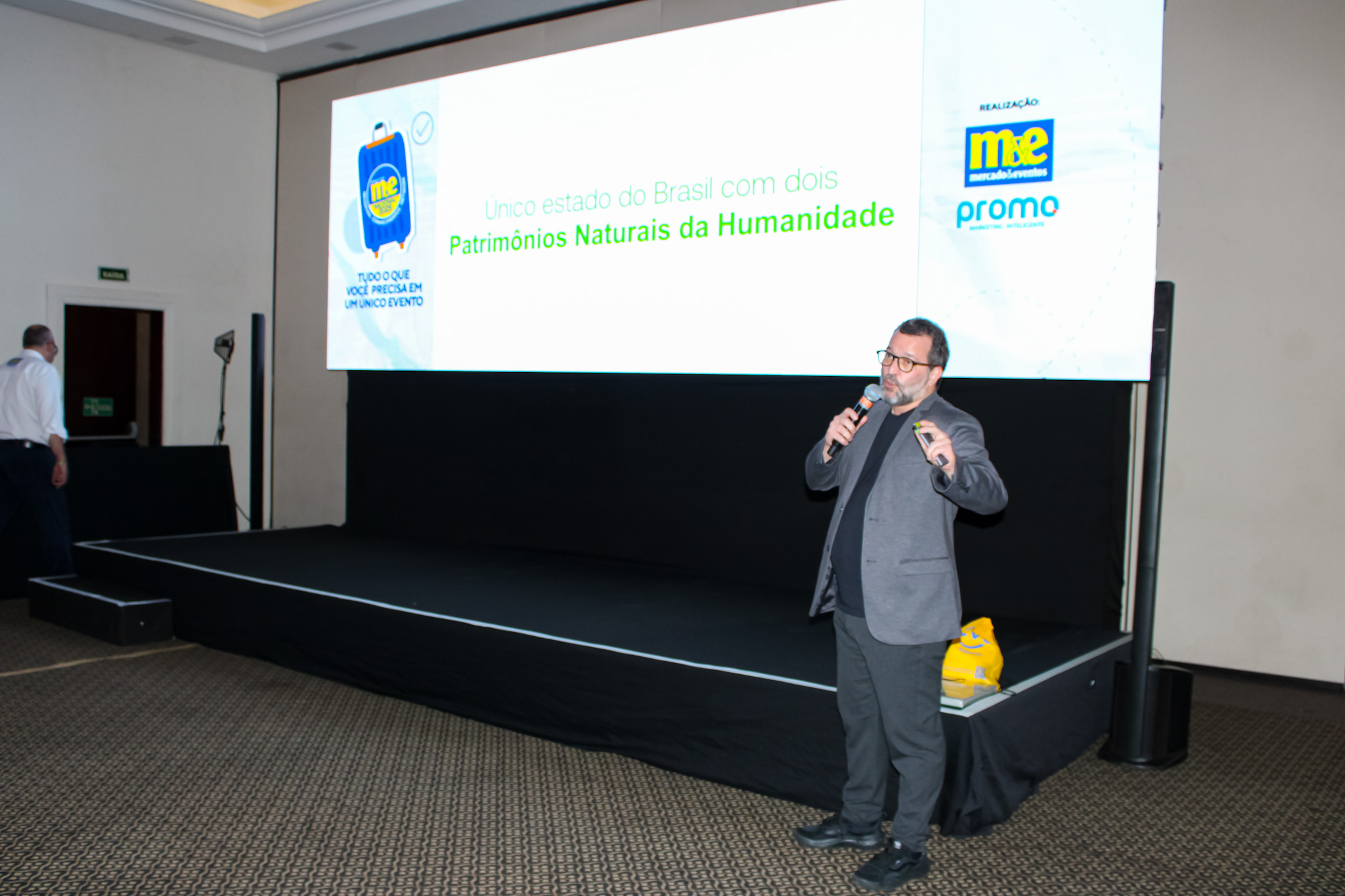 Eduardo Aguiar, da Viaje Paraná em apresentação na etapa de Ribeirão Preto do Roadshow M&E Nacional