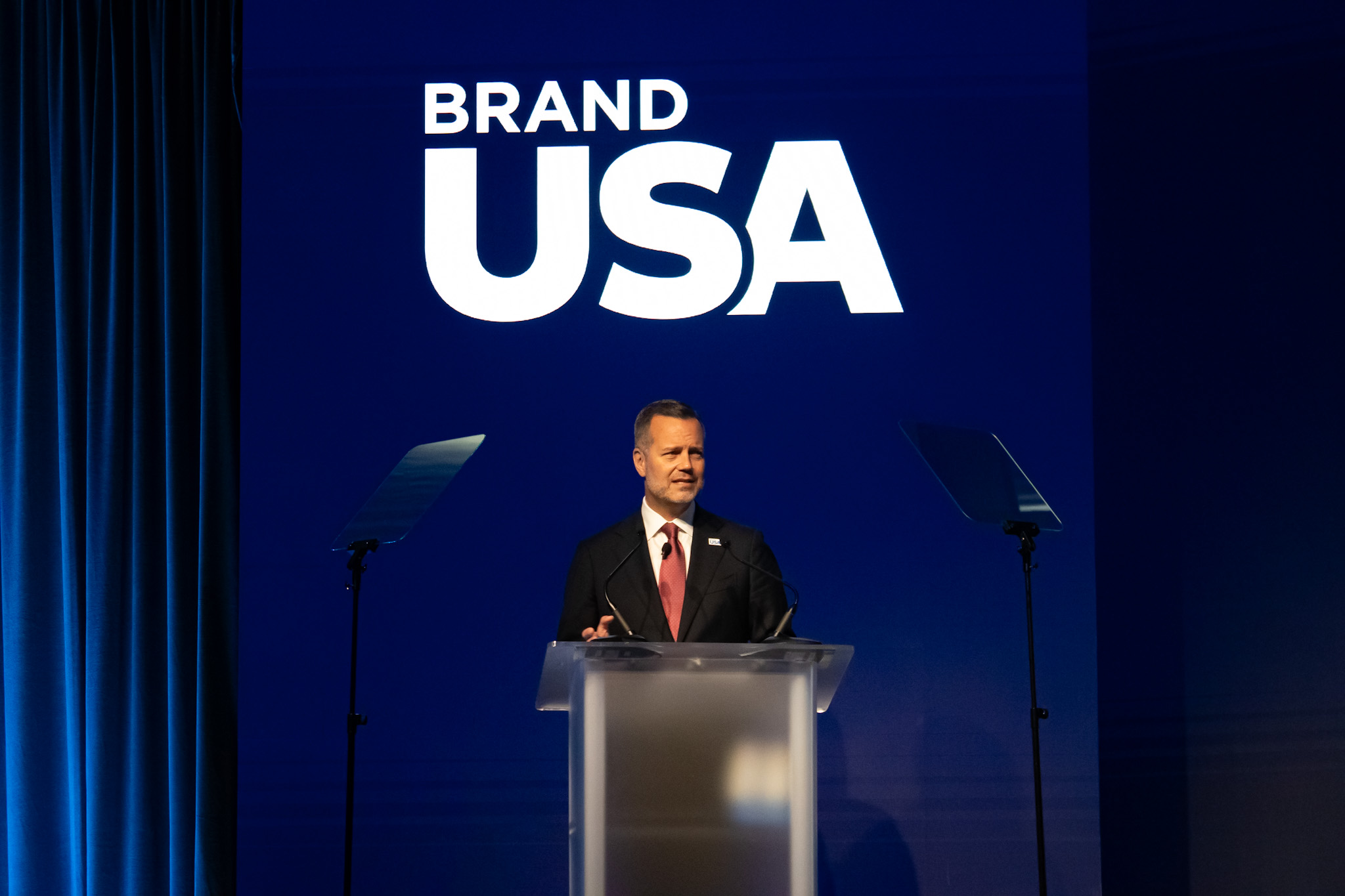 Fred Dixon, CEO do Brand USA em discurso na abertura do IPW Fred Dixon, CEO do Brand USA em discurso na abertura do IPW