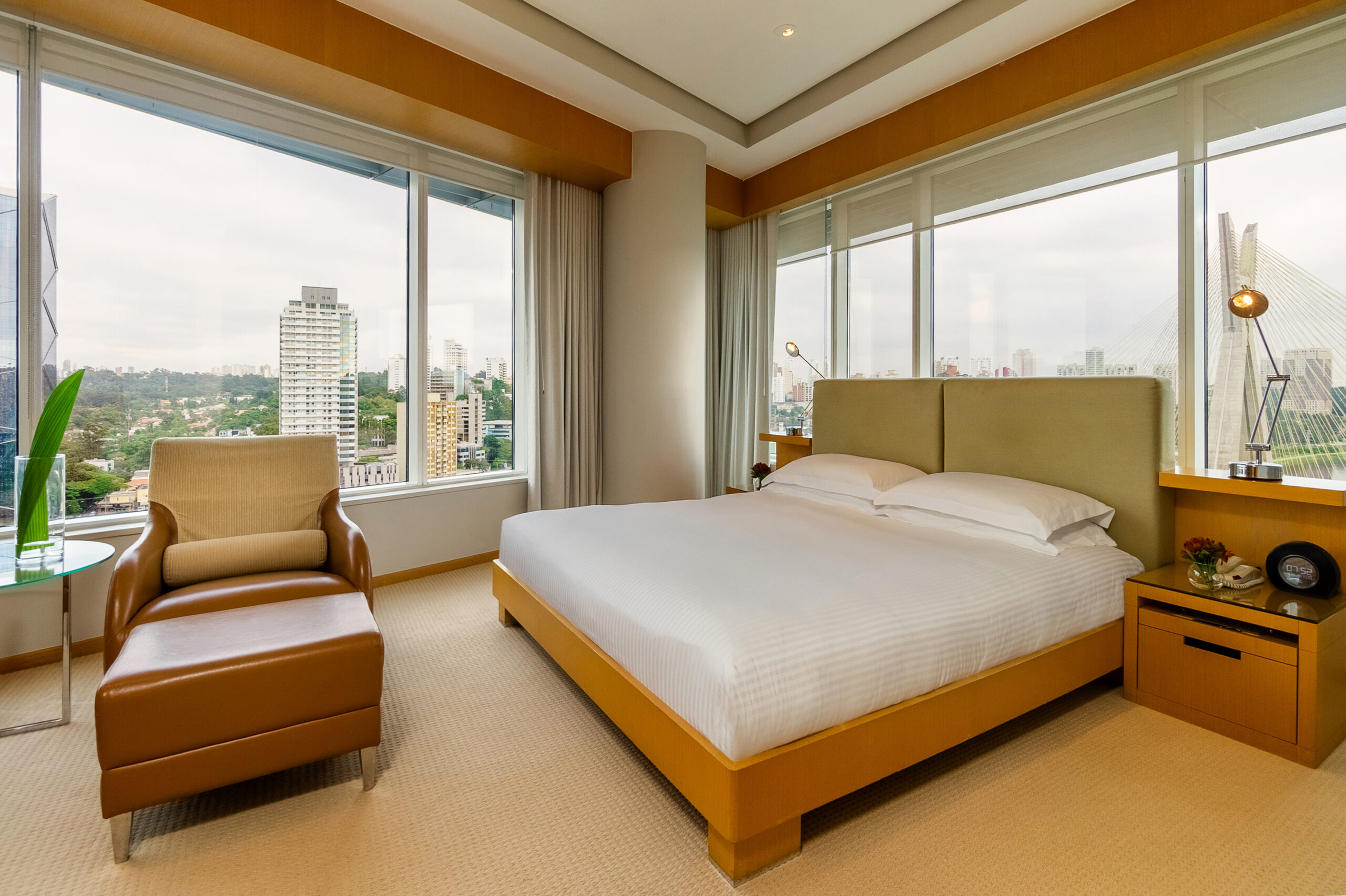 Grand Hyatt São Paulo reforça compromisso com o turismo sustentável 1 Grand Hyatt Sao Paulo Suite Room scaled Grand Hyatt São Paulo reforça compromisso com o turismo sustentável