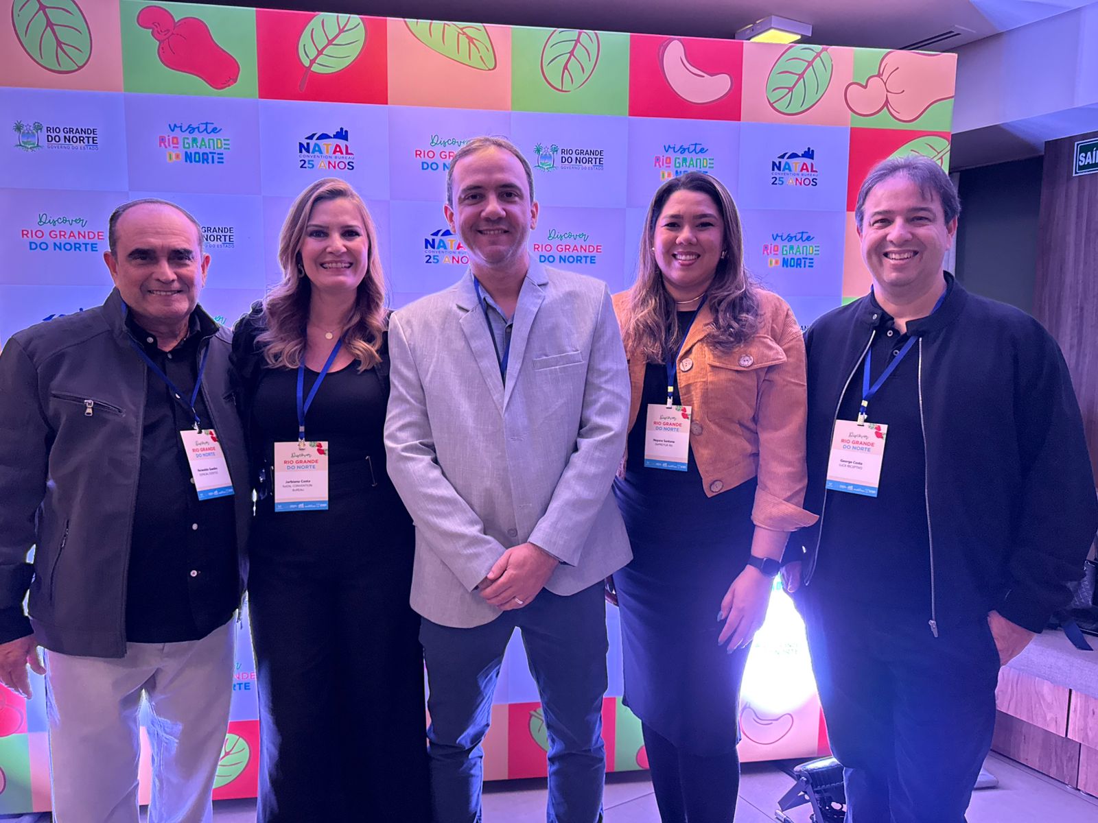 Neiwaldo Guedes, da Espacial Eventos, Jarbiana Costa, presidente do Natal Convention Bureau, Nayana Santana, diretora da Emprotur-RN, Yvis Guerra, da Sebrae-RN e George Costa da Luck Receptivo