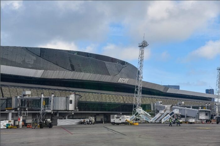 Aeroporto Internacional do Recife é o primeiro do Brasil a receber reconhecimento inédito da Anac por excelência na gestão da segurança 1 IMG 20250611 WA0027 e1749667696558 Aeroporto Internacional do Recife é o primeiro do Brasil a receber reconhecimento inédito da Anac por excelência na gestão da segurança