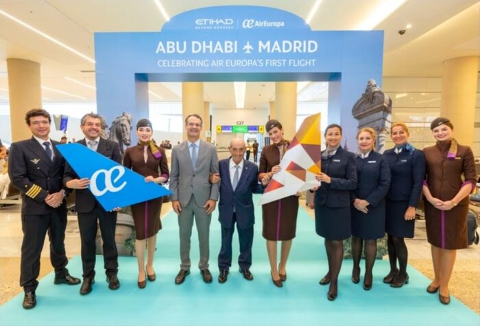 Marco histórico! Etihad Airways e Air Europa celebram inauguração de rota entre Madri e Abu Dhabi 1 IMG 20250625 WA0048 e1750883837220 Marco histórico! Etihad Airways e Air Europa celebram inauguração de rota entre Madri e Abu Dhabi