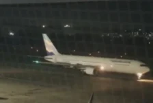 Avião que seguia do Recife para Madri retorna pela segunda vez na semana por problemas técnicos