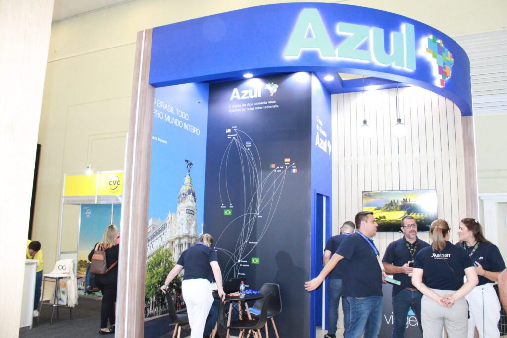 Estande da Azul