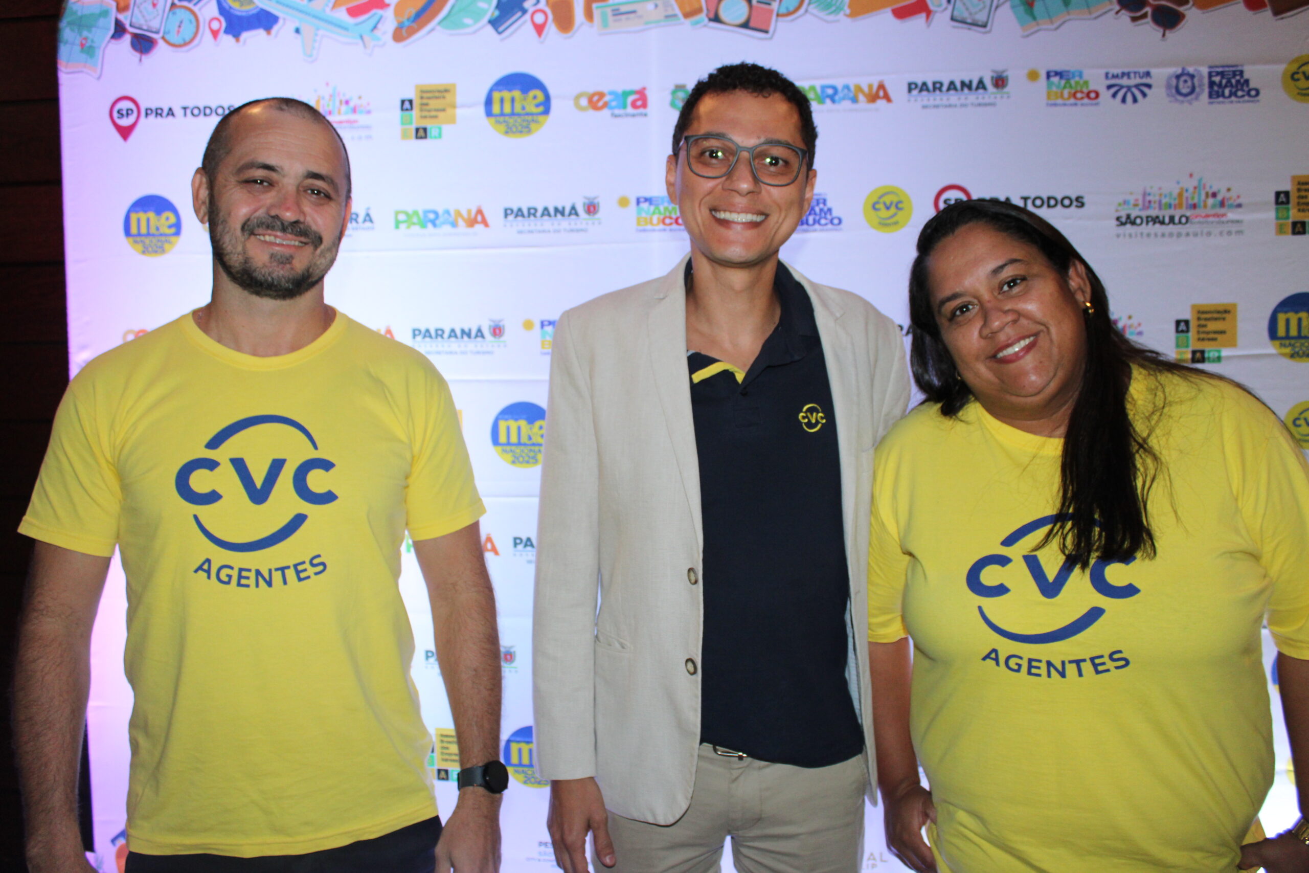 Paulo Oliveira, Hélio Ramos e Patricia Lucena, da CVC