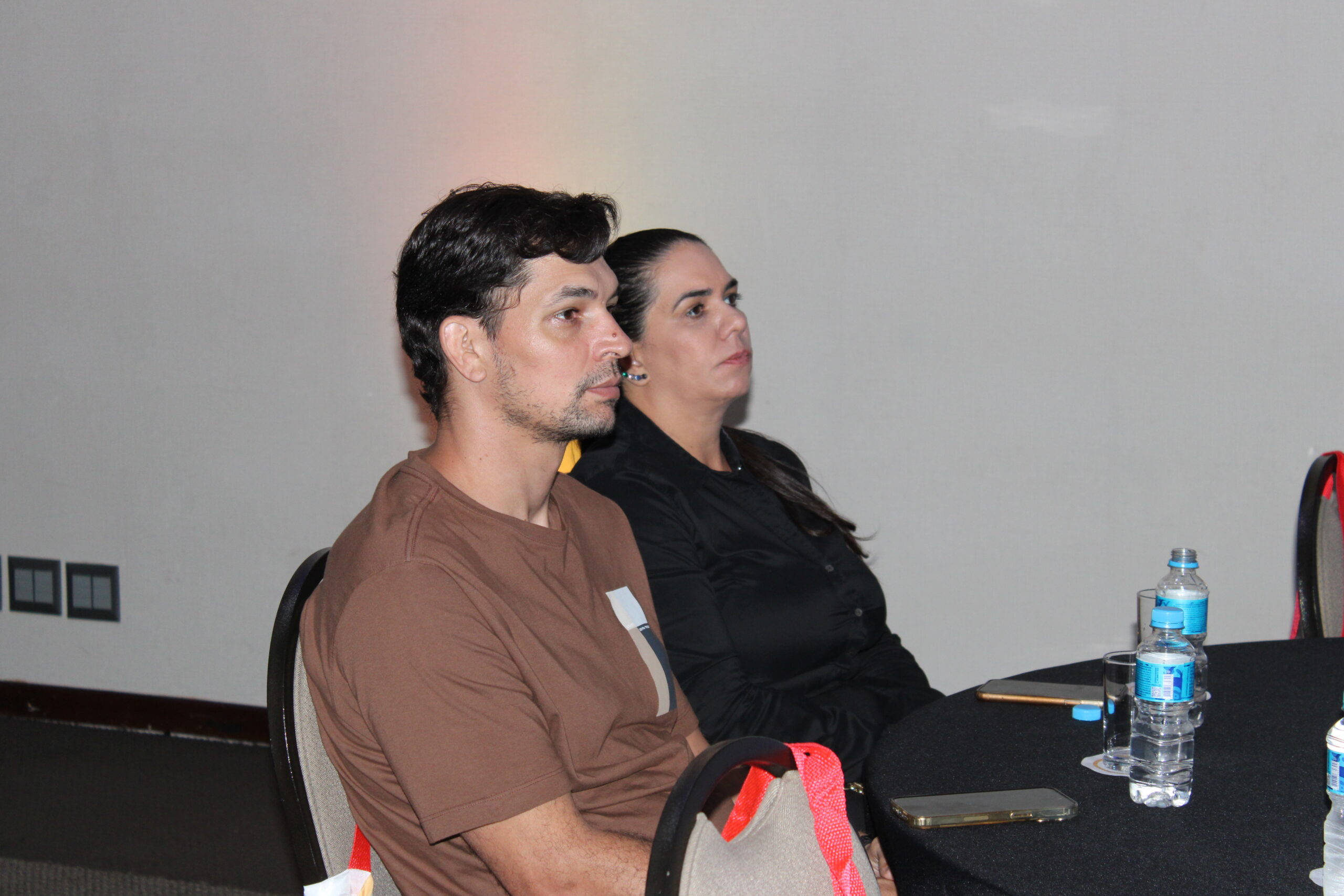 Profissionais de Brasília concentrados durante o Roadshow M&E Nacional