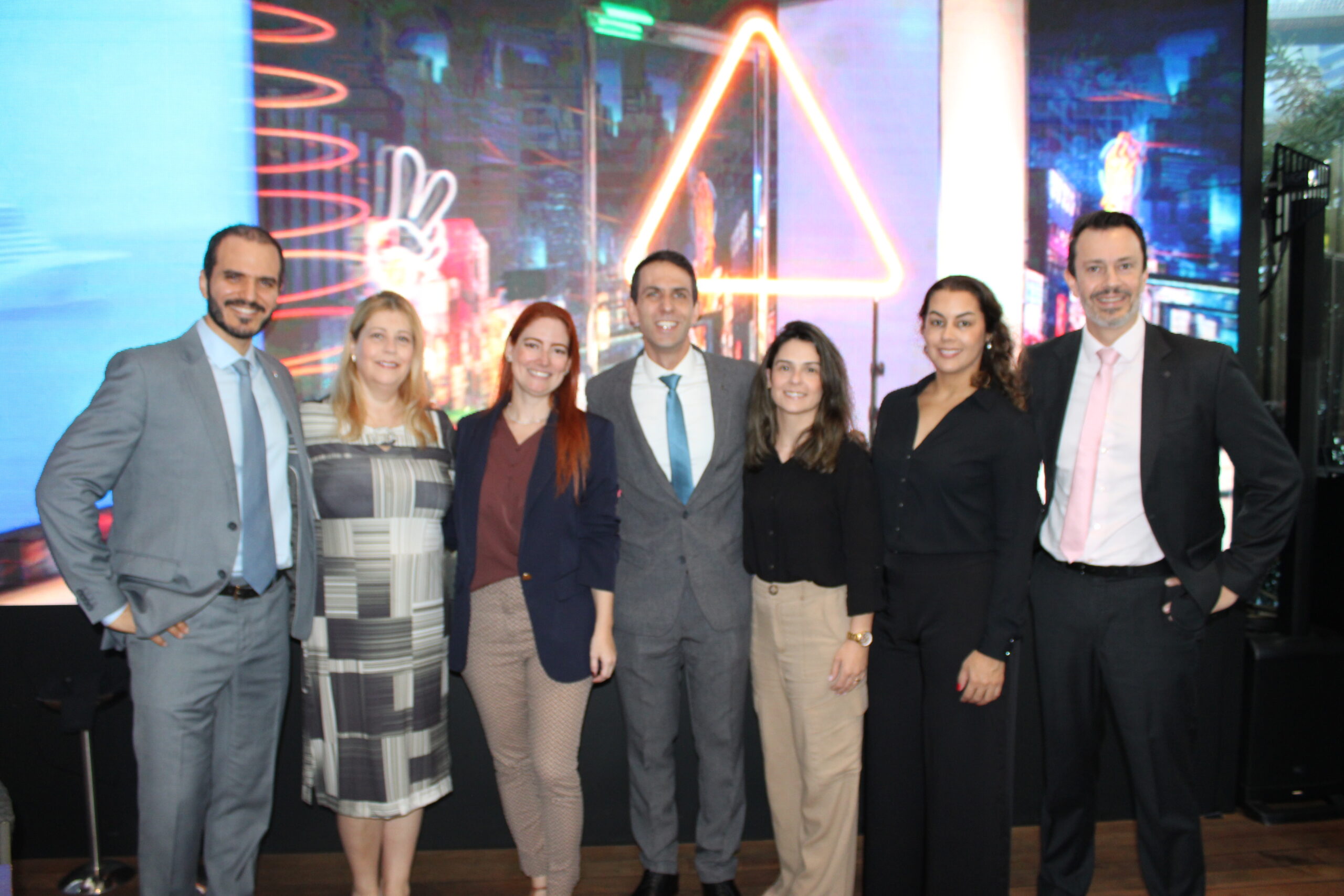 Equipe da MSC e da Emirates no evento