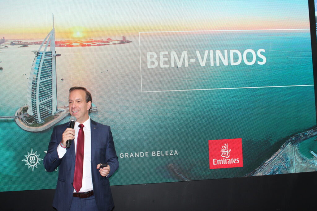 Adrian Ursilli, diretor geral da MSC Brasil