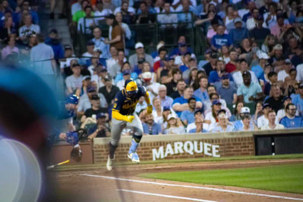 Jogador do Milwaukee core do para a base