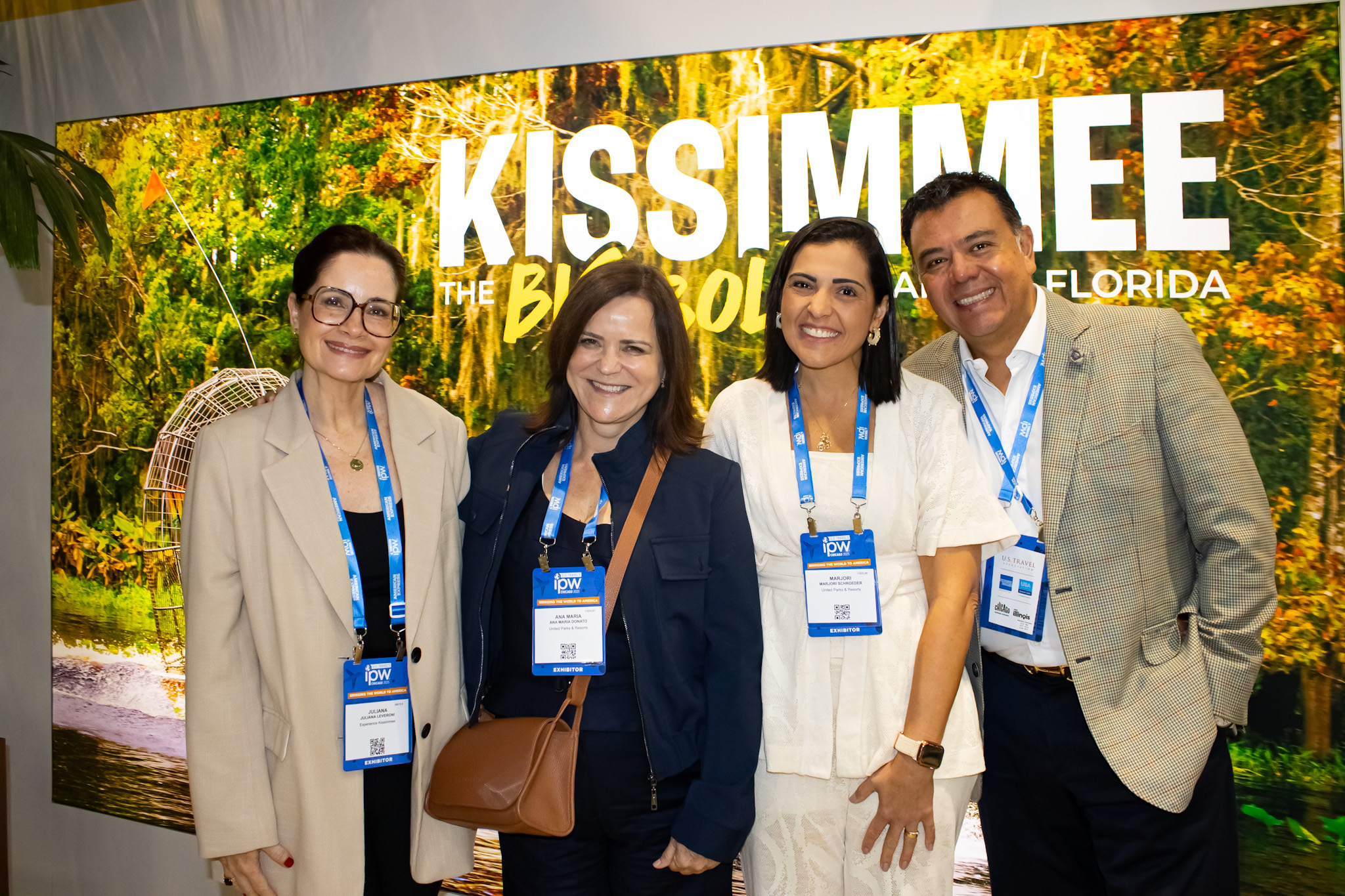 Juliana Leveroni, do Experience Kissimmi e Mauricio Gonzales, do Visit Houston com Marjori Schroeder e Ana Donato, da Imaginadora Juliana Leveroni, do Experience Kissimmi e Mauricio Gonzales, do Visit Houston com Marjori Schroeder e Ana Donato, da Imaginadora