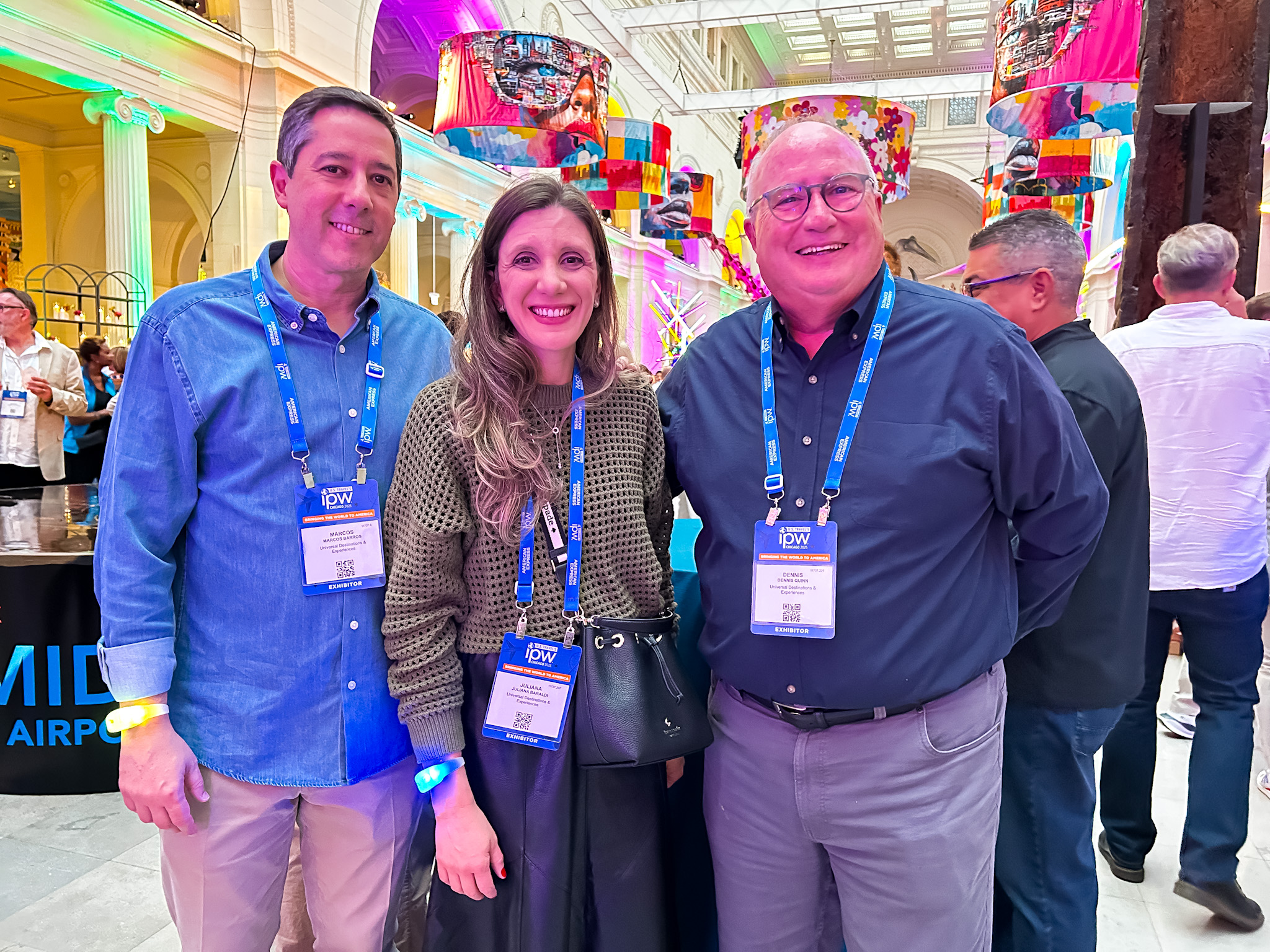 Marcos Barros, Juliana Baraldi e Denis Quinn, da Universal