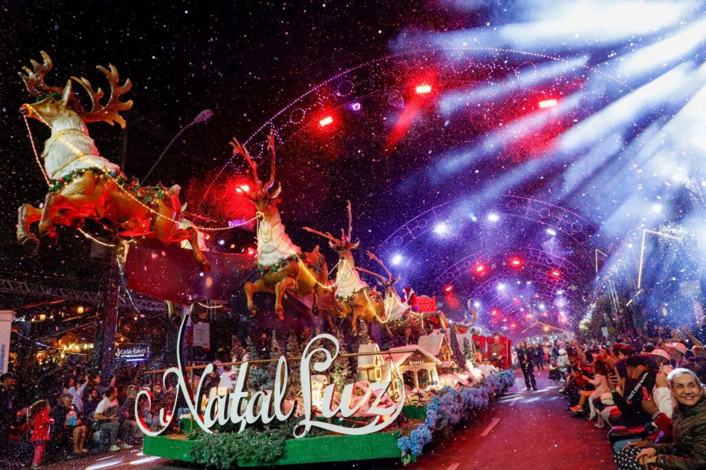 Gramado se transforma para celebrar os 40 anos do Natal Luz com magia, economia aquecida e recorde de público Gramado se transforma para celebrar os 40 anos do Natal Luz com magia, economia aquecida e recorde de público