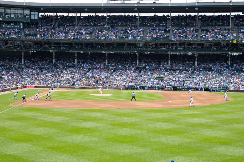 O estádio lotou neste domingo de Dia dos Pais em Chicago