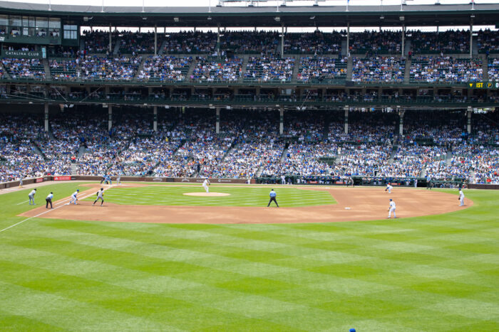 Dia dos Pais e jogo dos Cubs em Chicago marcam início da programação do IPW 2025, veja fotos 2 O estadio lotou neste domingo de Dia dos Pais em Chicago e1750014858814 Dia dos Pais e jogo dos Cubs em Chicago marcam início da programação do IPW 2025, veja fotos