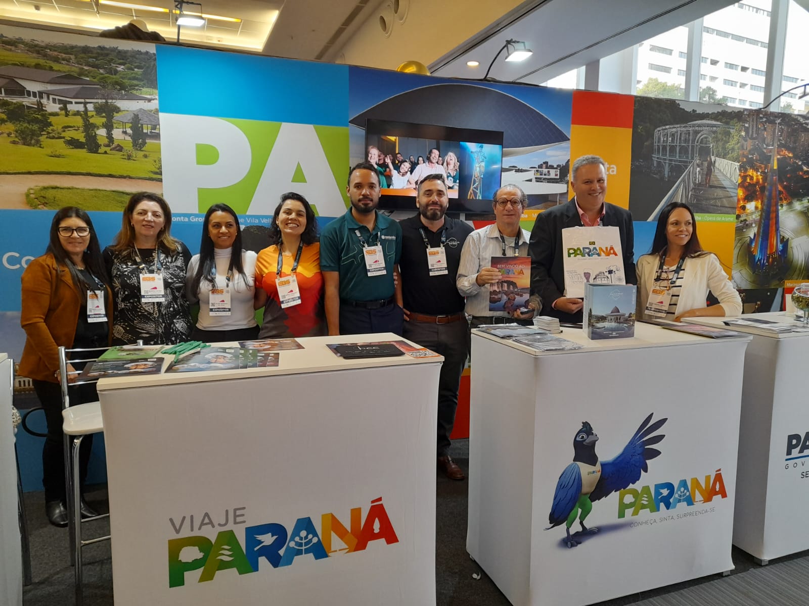 Claudete Oliveira, Marcia Catão, Juliana Monteiro, Marília Fernandes, Guilherme Medeiros, Roberto Carlomagno, Paulo Mosimann, Velozo Santos e Fabiana Farias, do Paraná