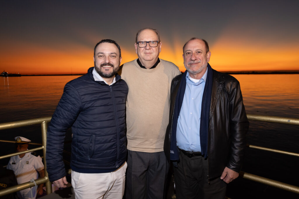 Rafael Bilibio, do CVB Passo Fundo, Luiz Vicente Basso, Porto Alegre CVB e Toni Sando, Presidente Unedestinos