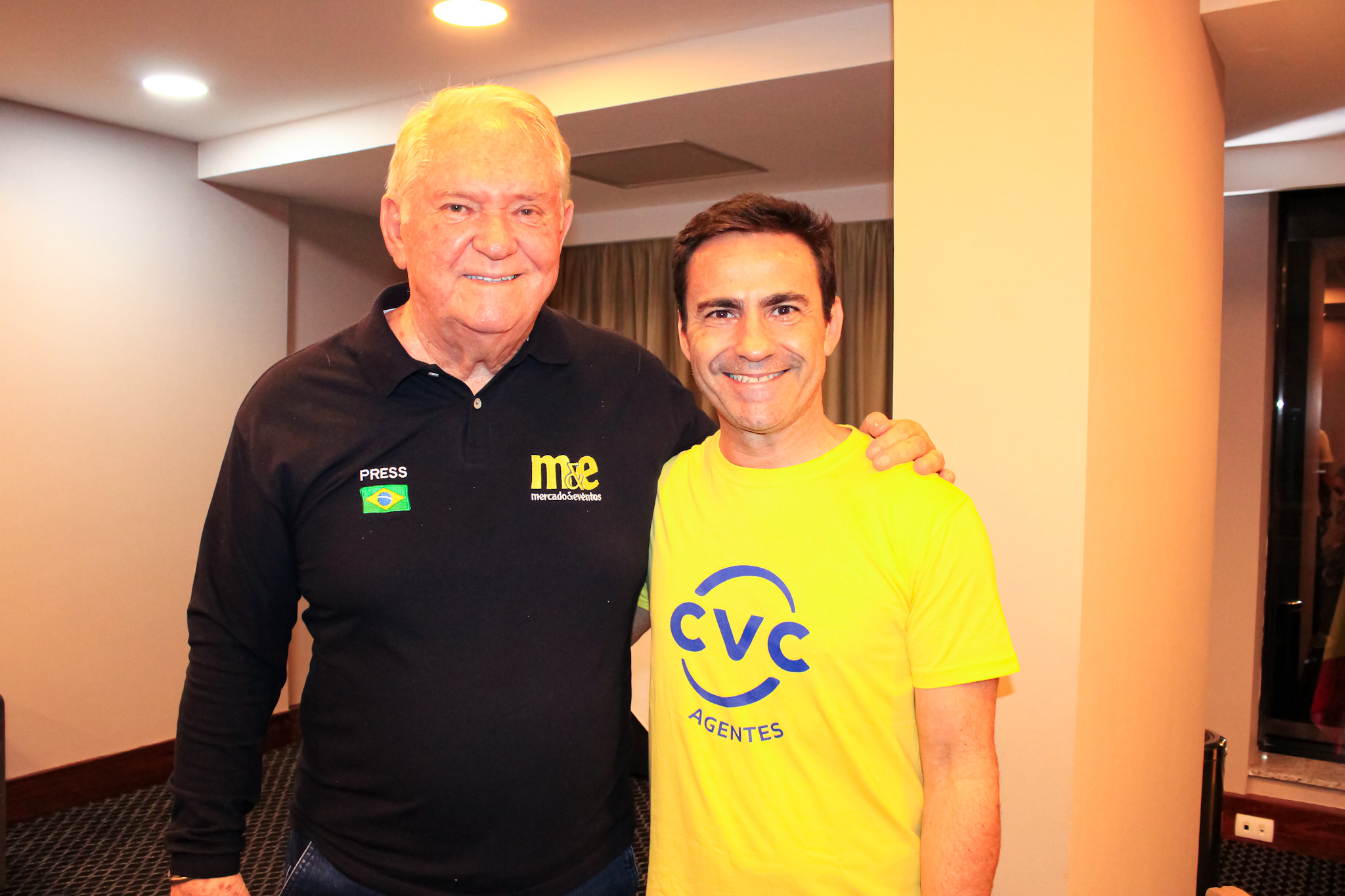Roy Taylor, do M&E com Rogério Mendes, da CVC Roy Taylor, do M&E com Rogério Mendes, da CVC