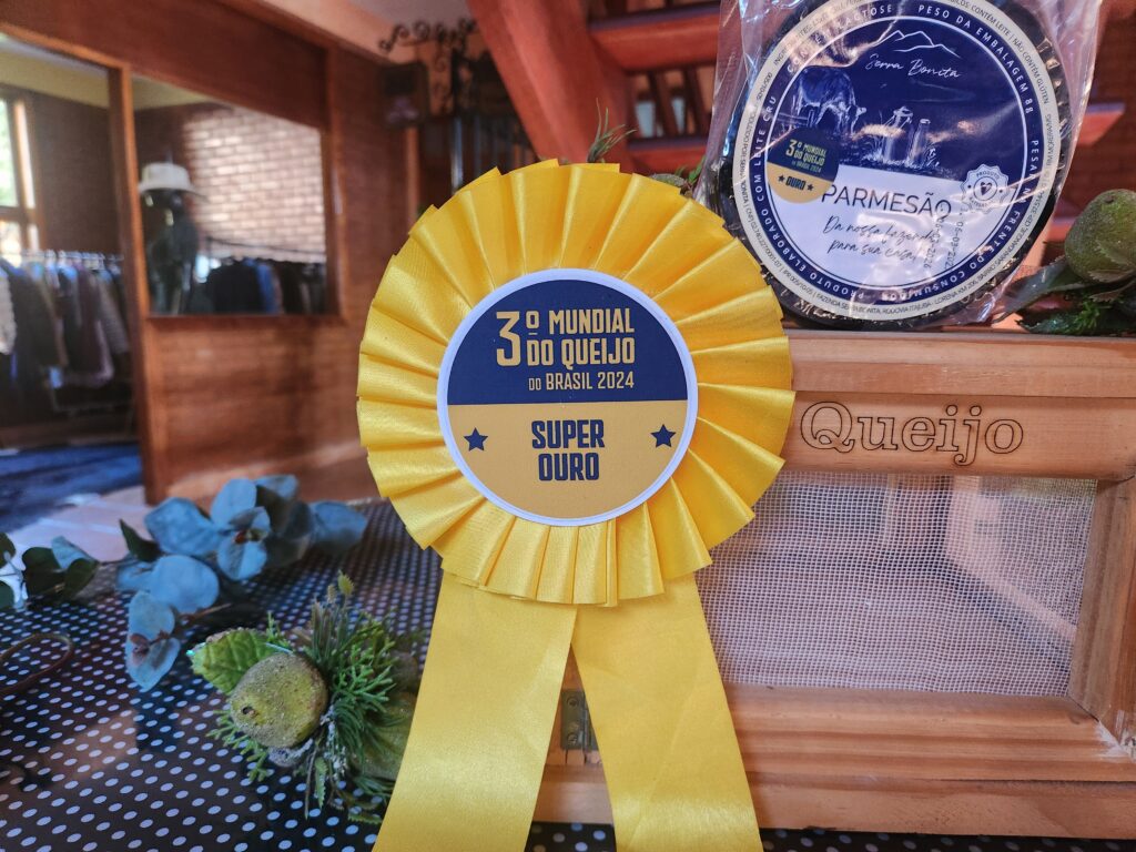 Super ouro para a Queijaria Serra Bonita no 3° Mundial de Queijos Brasil