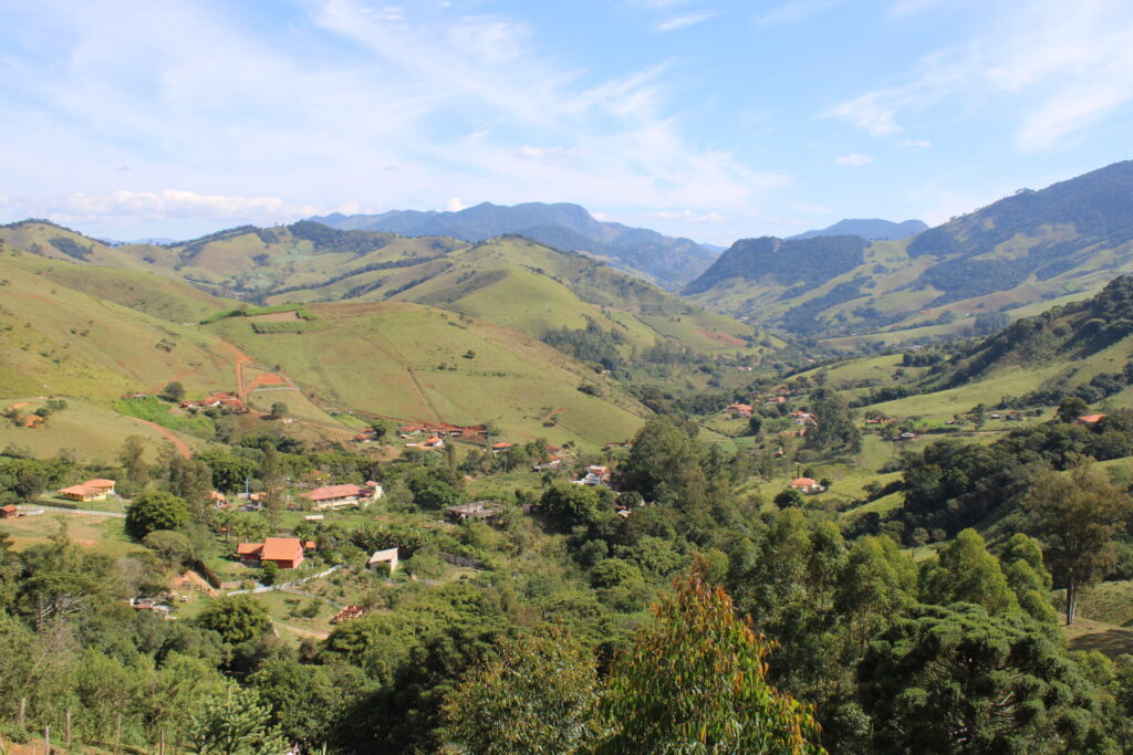 Vales esverdeados da Mantiqueira