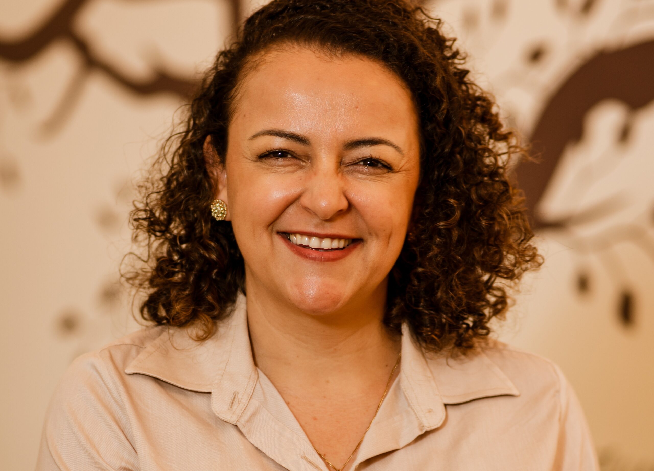 Grupo Tauá movimenta quase R$ 1 milhão em prêmios com o Banco da Felicidade 1 Viviane Magalhaes diretora de TCF do Grupo Taua scaled Grupo Tauá movimenta quase R$ 1 milhão em prêmios com o Banco da Felicidade