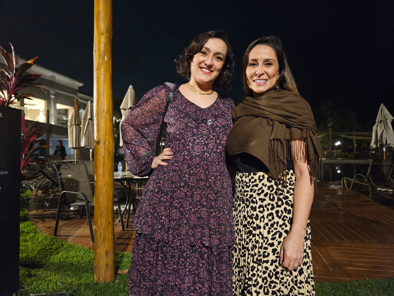 Priscila Pedrosa, da Ocean Tur, e Giselle Souto, da Azul Viagens BH Priscila Pedrosa, da Ocean Tur, e Giselle Souto, da Azul Viagens BH